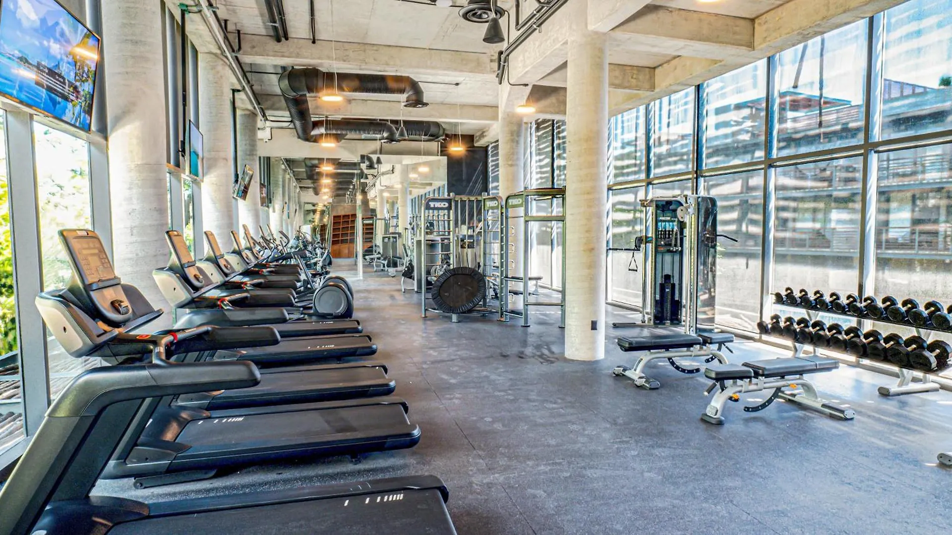 Luxury Penthouse - Jacuzzi, Gym, Pool, Sauna & Bbq 툴룸 아파트