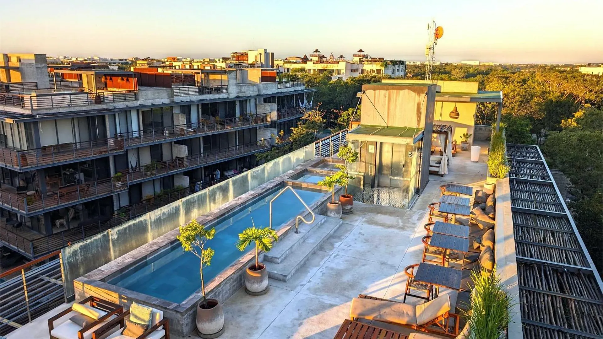 Apartment Luxury Penthouse - Jacuzzi, Gym, Pool, Sauna & Bbq Tulum