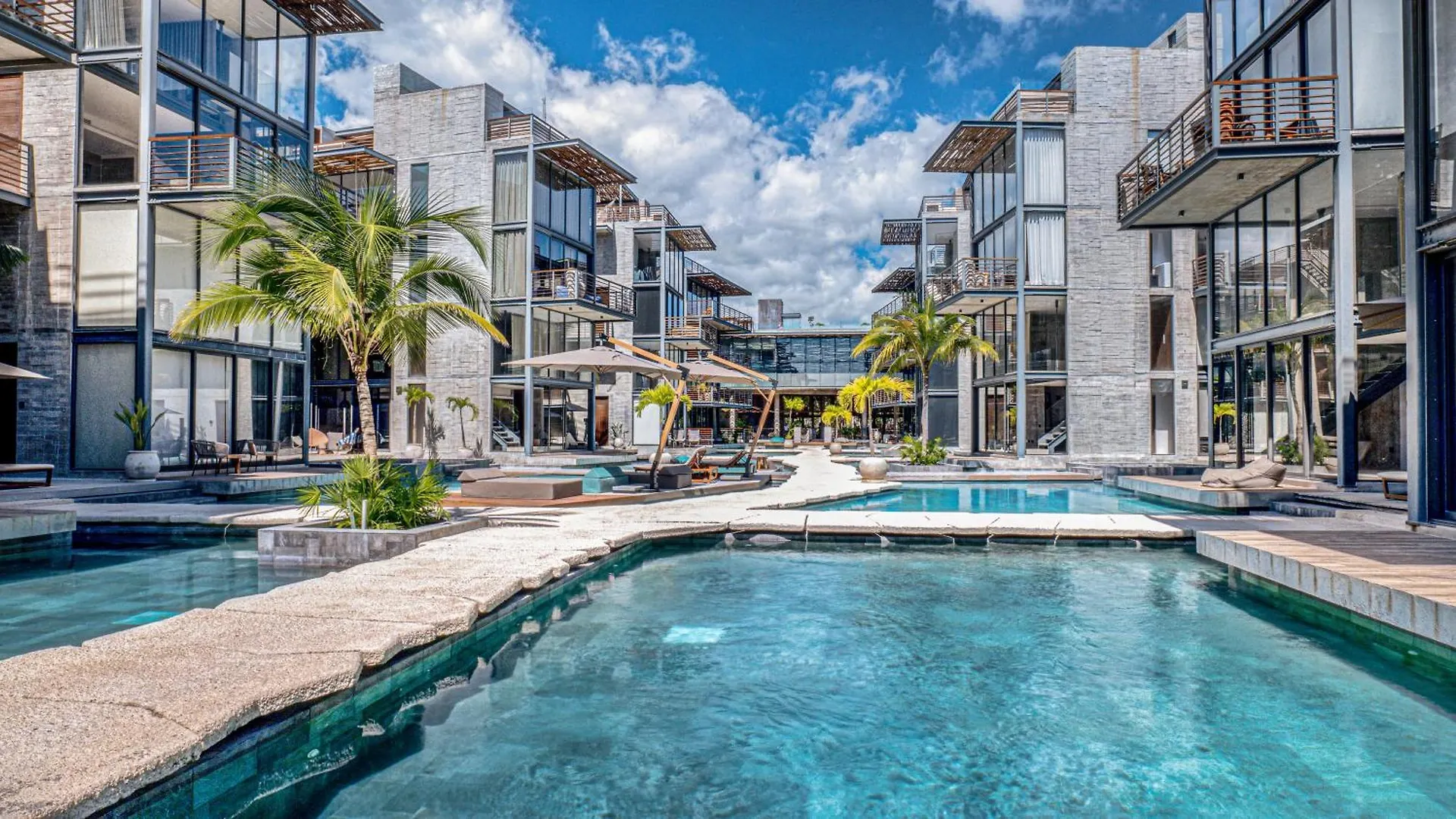 Luxury Penthouse - Jacuzzi, Gym, Pool, Sauna & Bbq Tulum