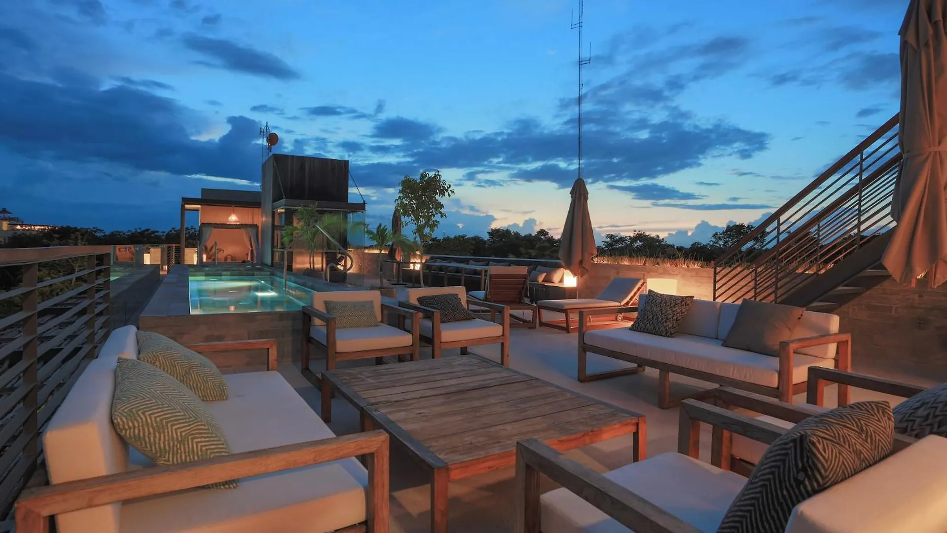 Luxury Penthouse - Jacuzzi, Gym, Pool, Sauna & Bbq Tulum Apartman
